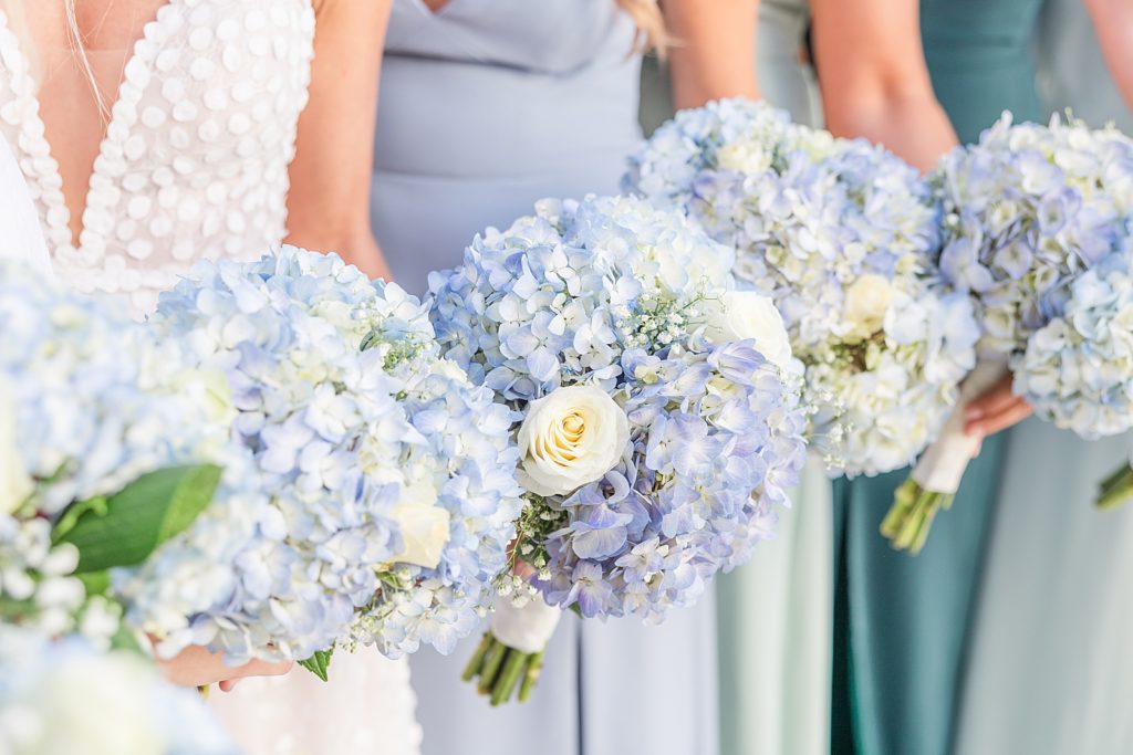 A close up picture of all the wedding bouquets. 