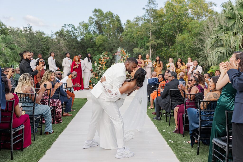 Corkscrew Weddings & Winery Wedding